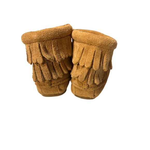 Minnetonka Baby Fringe Booties Size‎ 4 Tan Suede Moccasins With Rubber Soles - Picture 4 of 7